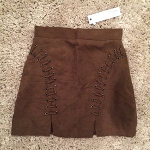 NWT Brown suede LF skirt!